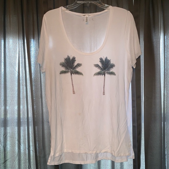 PINK Victoria's Secret Tops - PINK super soft tee